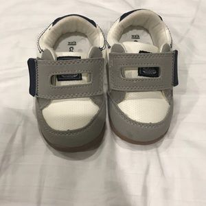 👟 Baby Boys Carter’s Brand Shoes 👟